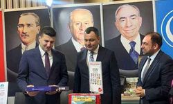 Ülkü Ocakları'nın Standına Yoğun İlgi!